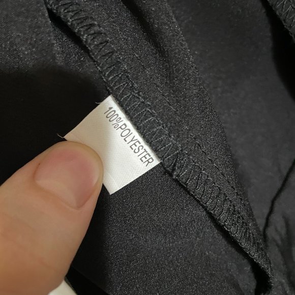 Ivory & Chain Black Caped Jumpsuit NWT - Picture 10 of 10